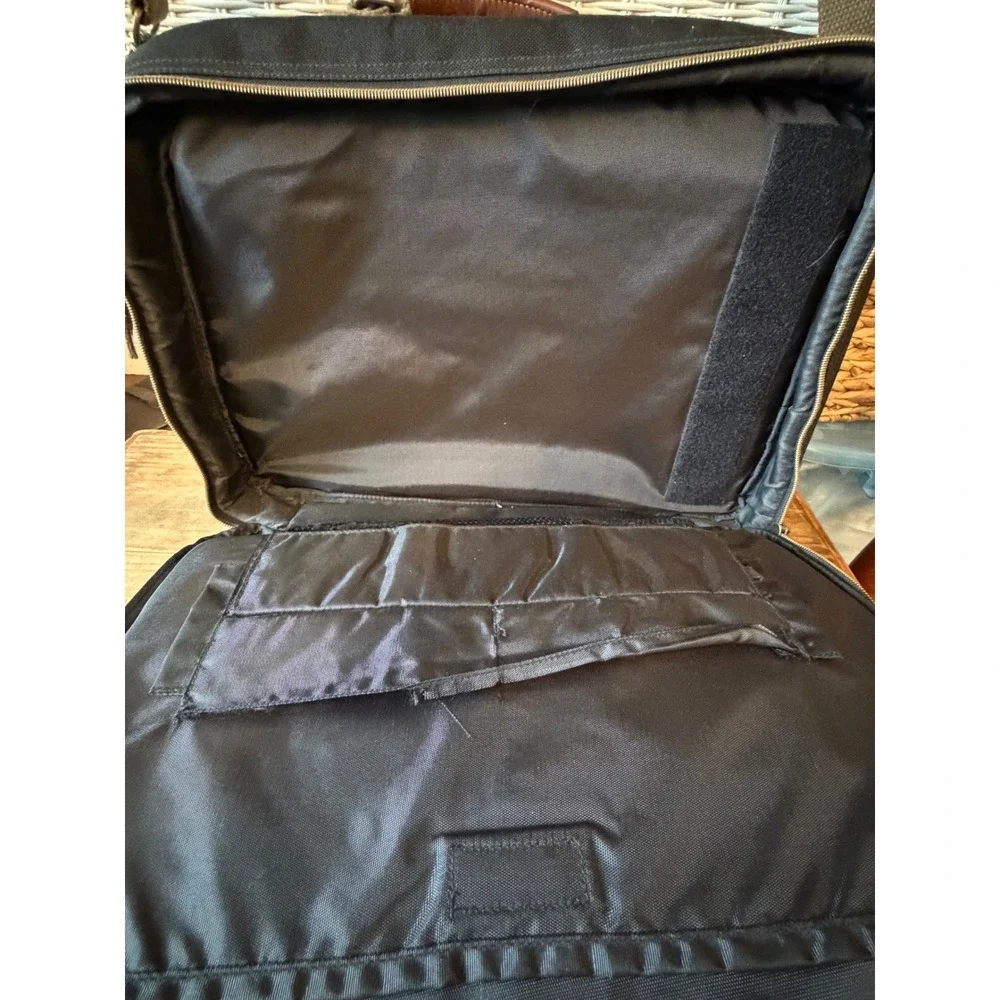 GH Bass & Co Messenger Bag Black Canvas Leather Trim Outdoor Gear Travel Laptop
